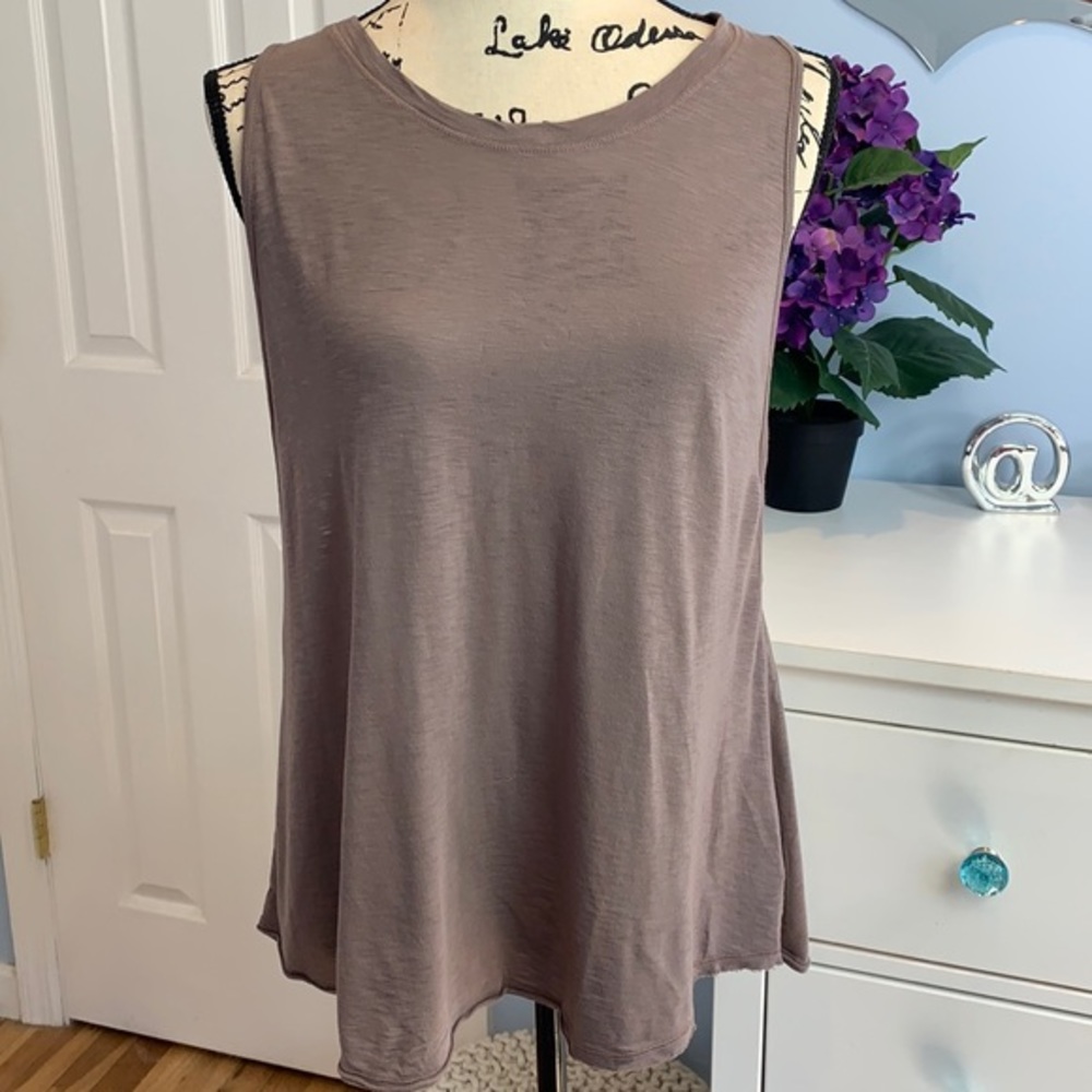 LAmade Mindy Split / Tulip Back Tank Small NWT